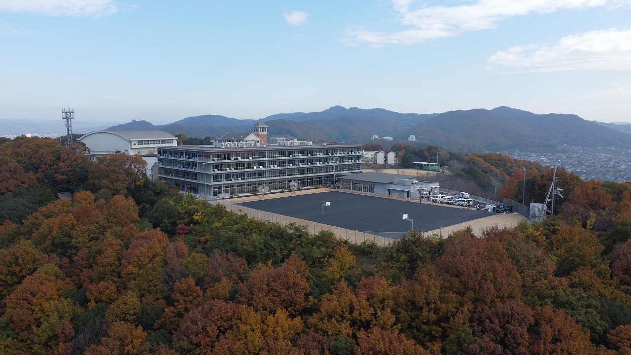 学園の空撮を行いました｜盈進中学高等学校