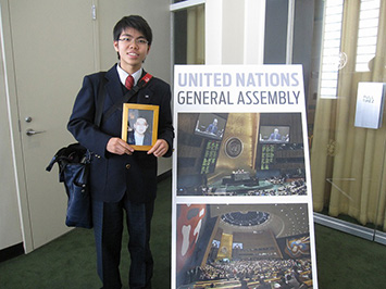 写真：ニューヨーク国際連合本部の視察の様子4