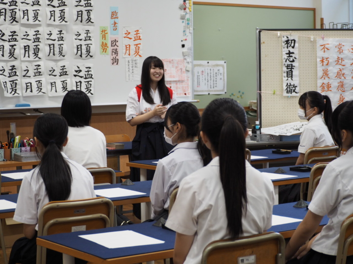 写真：体験クラブの様子