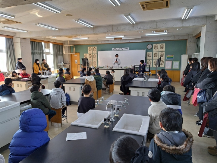 写真：2025年タッチ盈進の様子